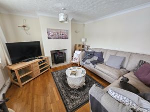 Photo 1- click for photo gallery